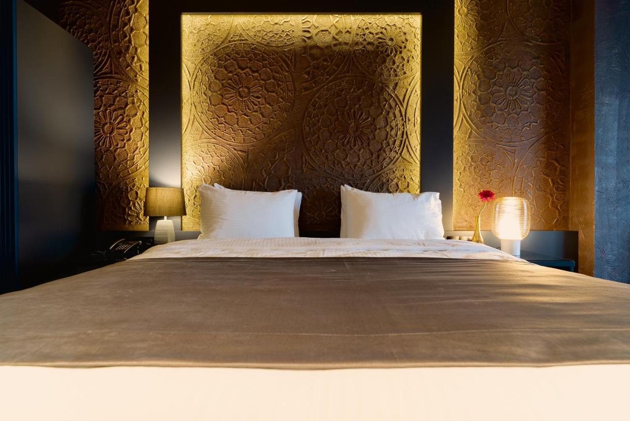 Tapis Rouge Design Boutique
